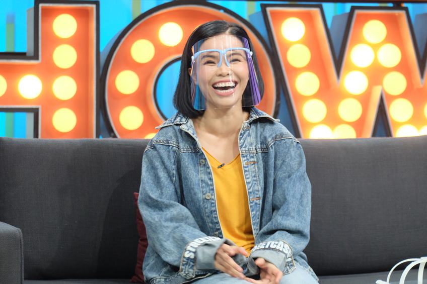 รุ้ง รุ้งลาวัลย์