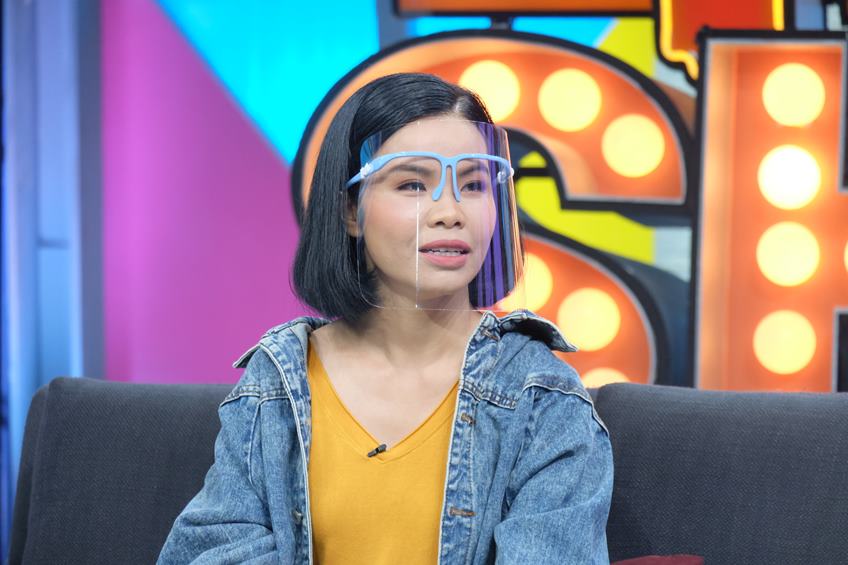 รุ้ง รุ้งลาวัลย์