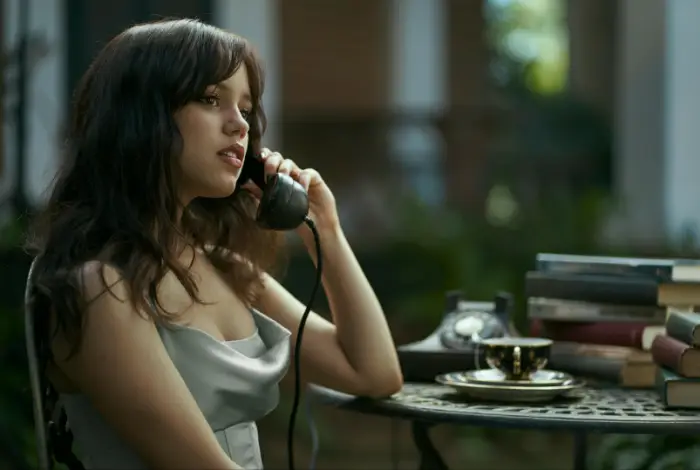 รีวิวหนัง Millers Girl หลักสูตรร้อนซ่อนรัก