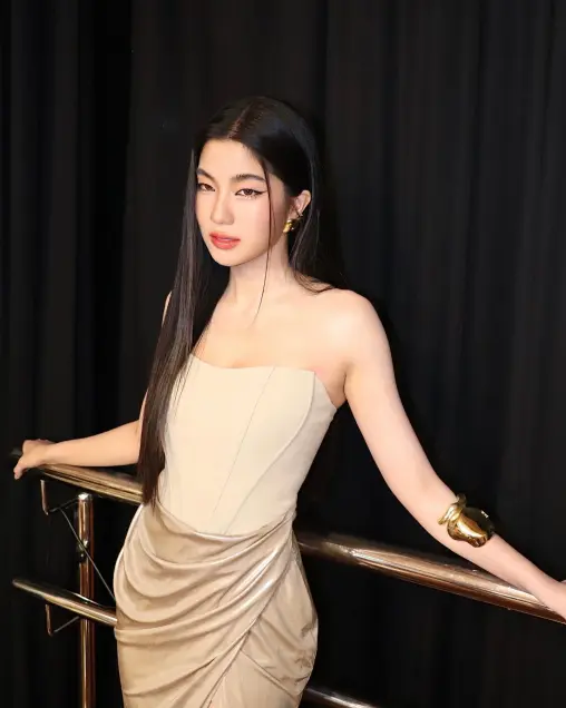 ก้อย อรัชพร