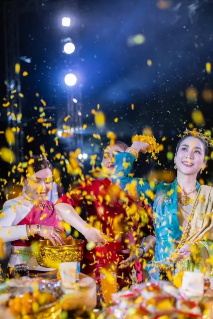 จั๊กจั่น อคัมย์สิริ