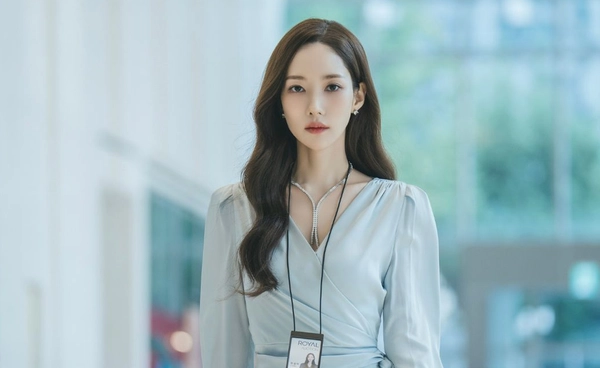 "พัคมินยอง" ทุ่มสุดตัวลดน้ำหนัก ดื่มน้ำวันละ 3 ลิตร เพื่อเข้าถึงบทใน Siren's Kiss