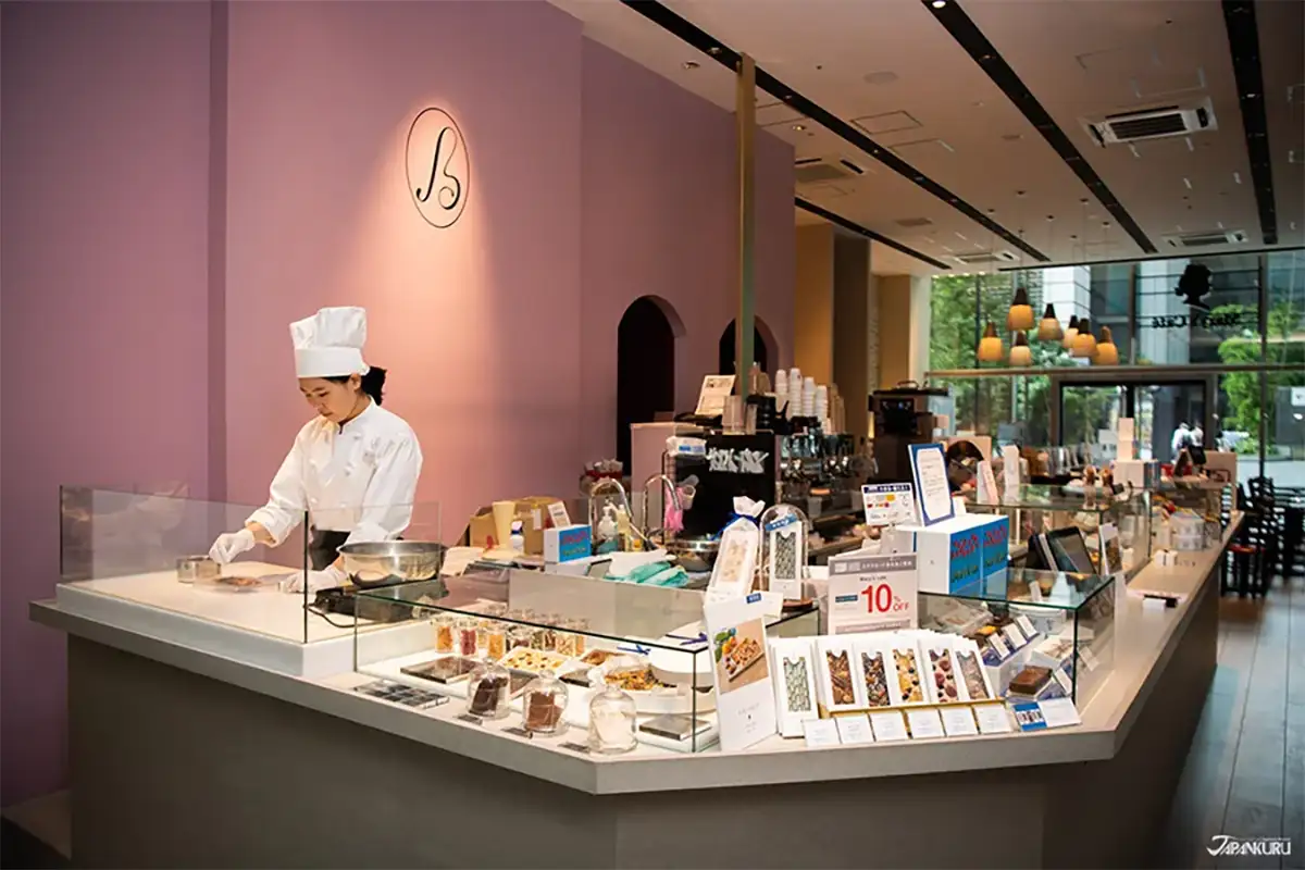 พิกัดร้านอาหารโตเกียว ใกล้สถานีรถไฟ