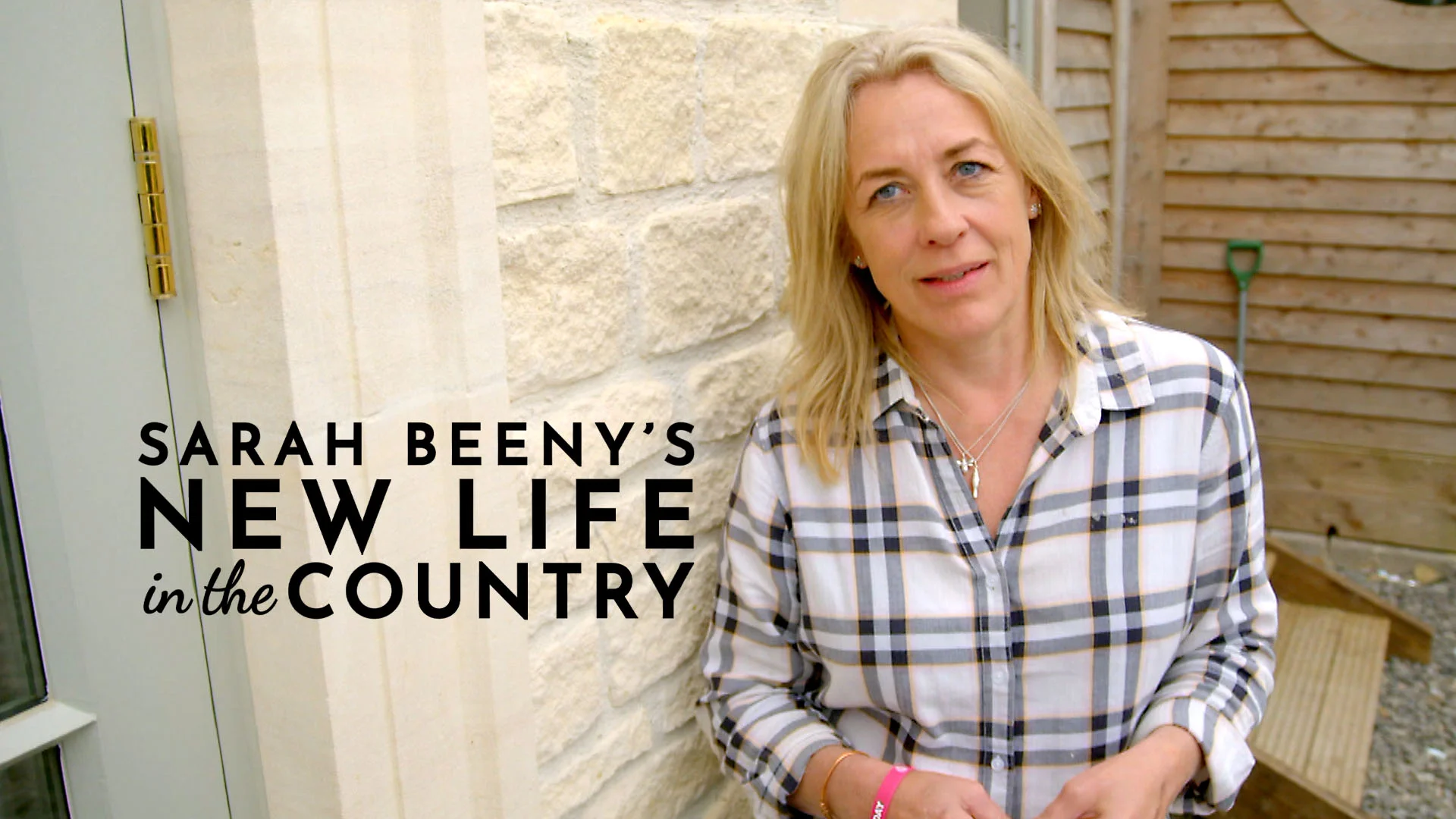 Sarah Beeny’S New Life in the Country S3 - Watch Series Online - Sarah Beeny New Life In The Country Narrator