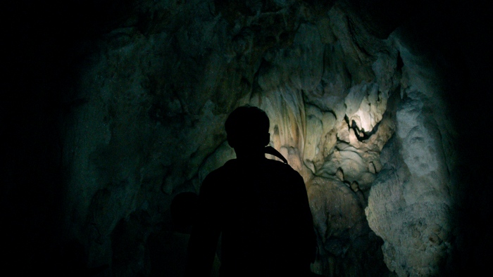 รีวิวหนัง 13 หมูป่า: เรื่องเล่าจากในถ้ำ