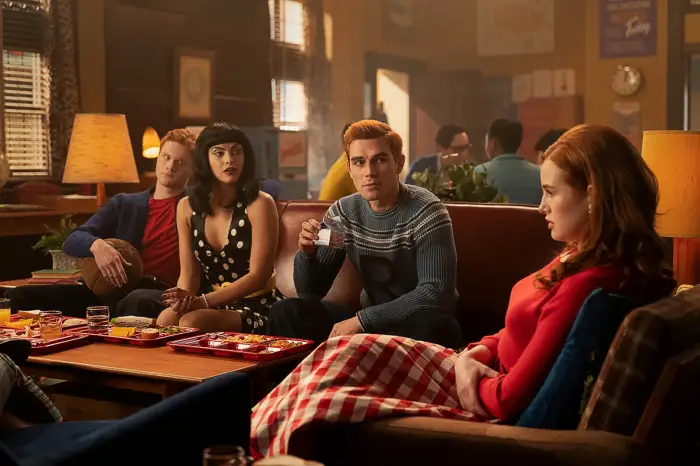 ดูซีรีย์ ริเวอร์เดล Riverdale : Season 7