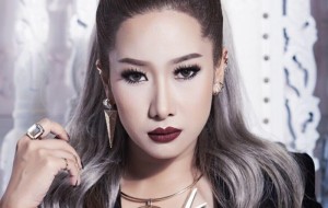นางเอกสวย ช่วยบอกต่อ!! ฟิล์ม บงกช ดึง ฟรัง ฮอร์โมน ร่วมแสดง MV ตัวปัญหา นางเอกสวย ช่วยบอกต่อ!! ฟิล์ม บงกช ดึง ฟรัง ฮอร์โมน ร่วมแสดง MV ตัวปัญหา