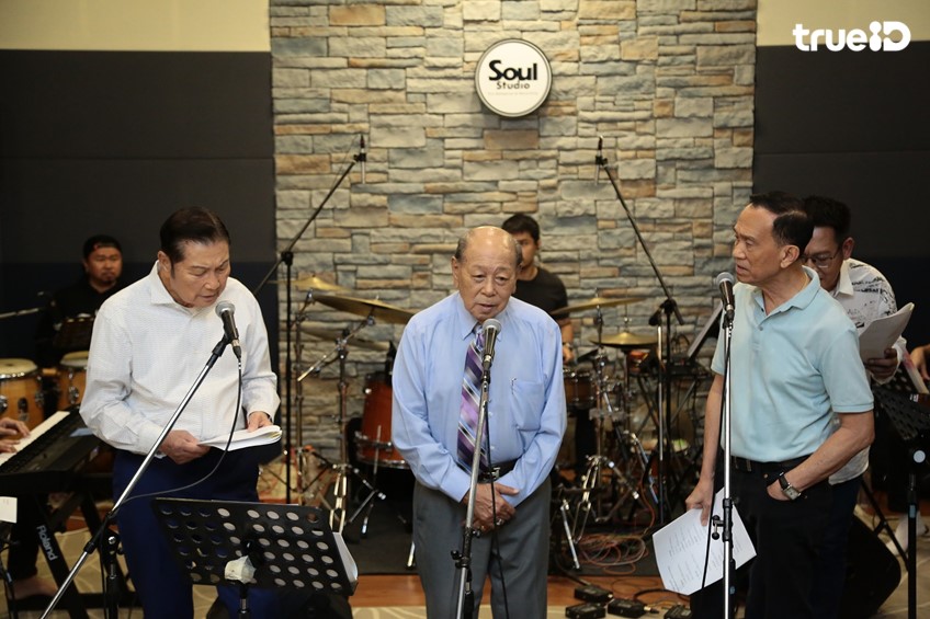 Master of Voices opens a concert hall for legendary music lovers.