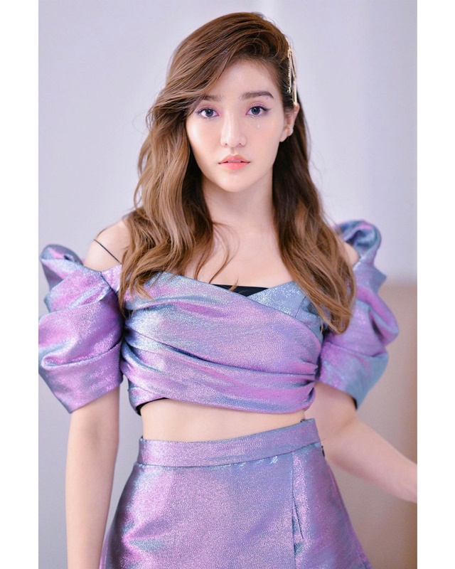 เจนนิษฐ์ Lyra