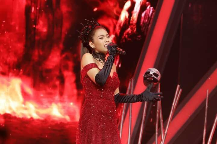ไม่ใช่แค่สวย! ธัญญ่า อาร์สยาม ปลุกไฟในตัวเองอีกครั้ง ปล่อยพลังเสียง ใน เพชร 300 เพชรตัดเพชร