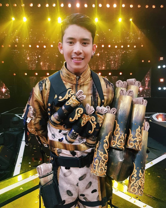 เบิ้ล ปทุมราช อาร์สยาม-หน้ากากข้าวหลาม