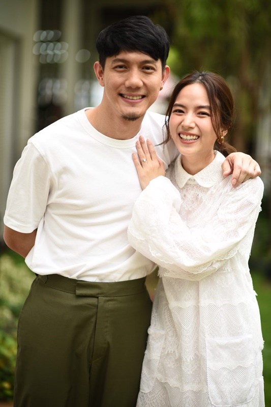 ใกล้ถึงวันแล้ว ปั๊บ โปเตโต้ จูงมือ ใบเตย แถลงข่าวอัปเดทเรื่องงานเเต่งงาน เผยภาพพรีเวดดิ้งน่ารัก