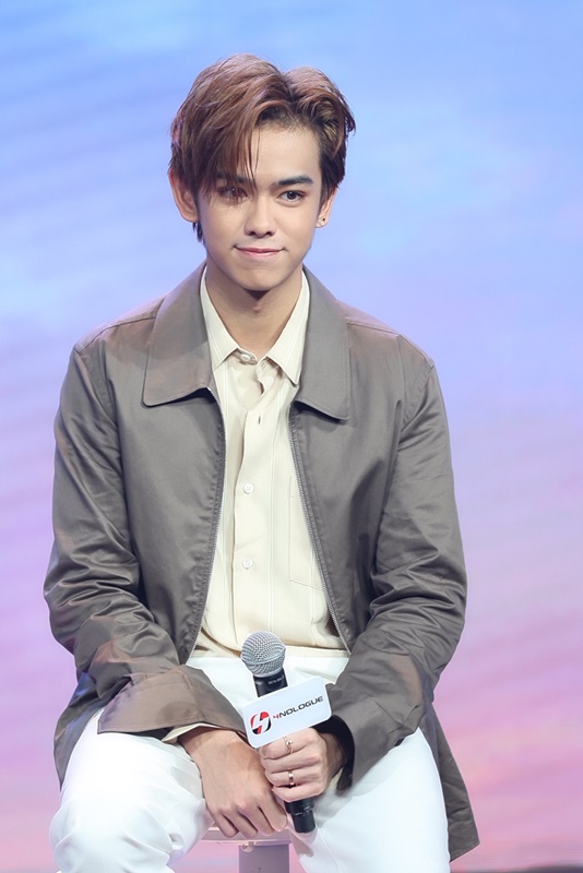 เติร์ด Trinity