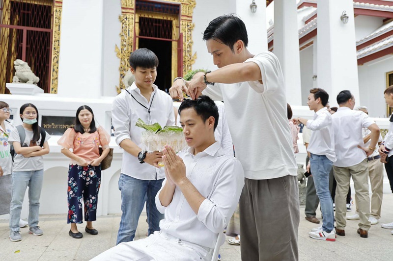 อนุโมทนา ปอ อรรณพ เข้าพิธีอุปสมบท ฉายา เขมสุทธิโก บวชเรียนเป็นเวลา 15 วัน