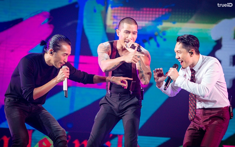 ที่สุดแห่งปี The Gentlemen Live BODYSLAM CLASH POTATO ก้อง โดม ตู่! 17 ศิลปิน จัดเต็มทุกความประทับใจ