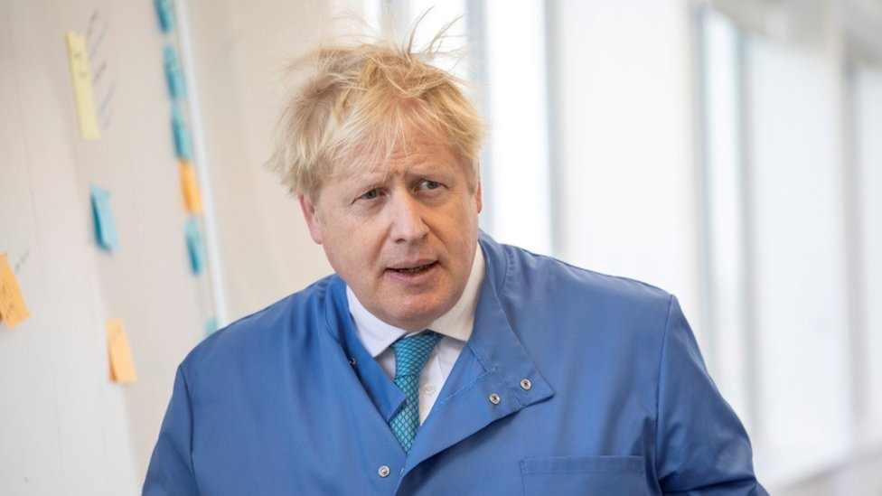 โควิด-19 : นายกรัฐมนตรีอังกฤษ “อาการดีขึ้นมาก” หลังล้มป่วยจากไวรัสโคโรนาสายพันธุ์ใหม่