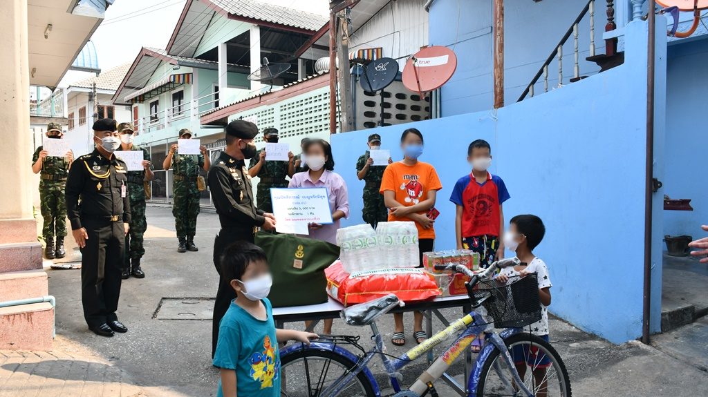 '4 แม่ลูก' เจอพิษโควิดเล่นงาน ตื้นตันใจหลังได้รับ 'ความช่วยเหลือ-กำลังใจ' ทั่วสารทิศ