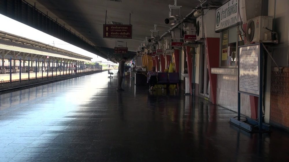 สงกรานต์ปีนี้ สถานีรถไฟเงียบเหงาอย่างที่ไม่เคยเป็นมาก่อน