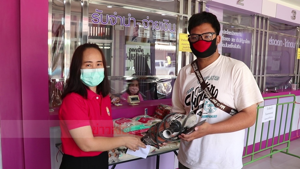หนุ่มก่อสร้างเปิดใจ หลังผู้ว่าเมืองเลย แอบไถ่