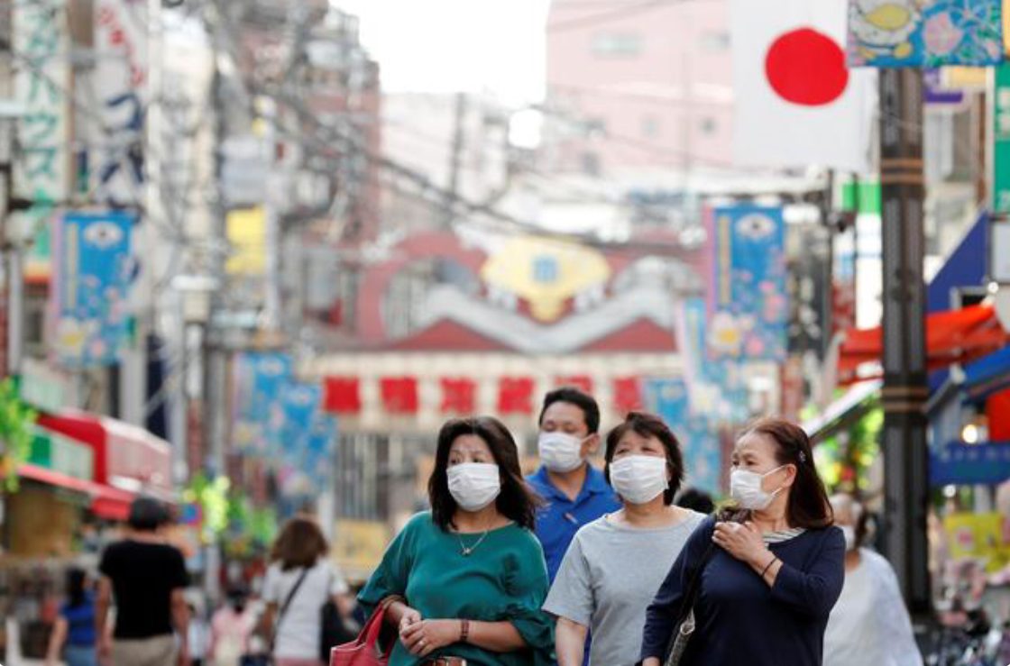 สื่อญี่ปุ่นเผยรัฐบาลจ่อเลิกภาวะฉุกเฉิน 39 จังหวัด ‘โตเกียว’ ยังคุมเข้ม