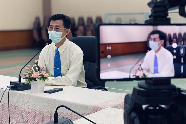 ผอ.รพ.นครนายก แถลงเหตุชายหัวร้อนชักปืนขู่จนท.รพ.