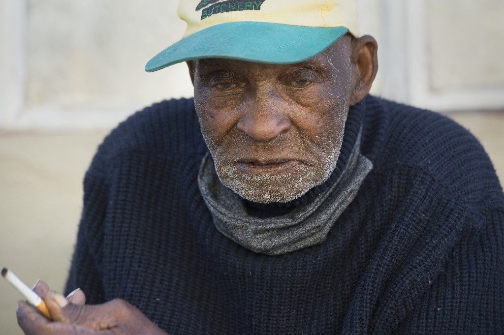 คุณปู่ชาวแอฟริกาใต้ที่เชื่อว่ามีอายุมากที่สุดในโลก สิ้นลมแล้ว ด้วยวัย 116 ปี
