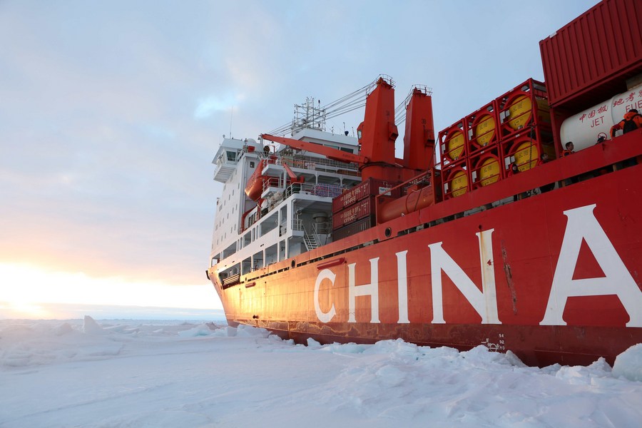 'มังกรหิมะ' เรือตัดน้ำแข็งขั้วโลกจีน เตรียมสำรวจแอนตาร์กติกา ครั้งที่ 37