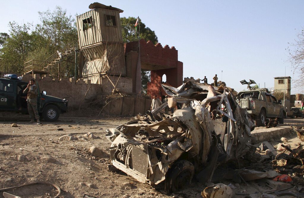 คาร์บอมบ์รถบรรทุกอัฟกานิสถาน สังหารหมู่-บาดเจ็บอื้อ พลเรือนลูกหลง