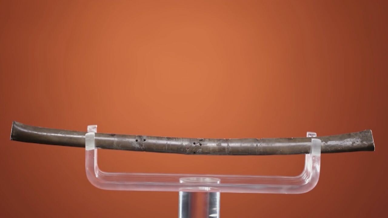 ยลโฉม 'ขลุ่ยกระดูก' อายุ 8,000 ปี คาดเก่าสุดในโลก