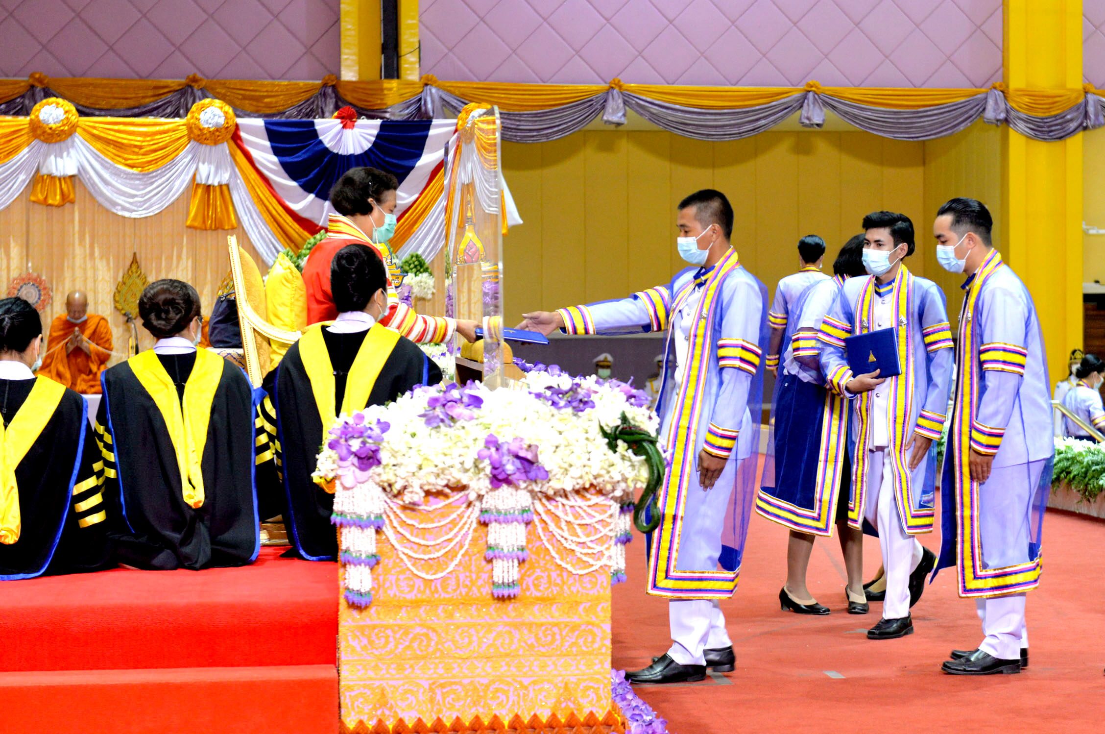 กรมสมเด็จพระเทพฯ พระราชทานปริญญาบัตรบัณฑิต มหาวิทยาลัยอุบลราชธานี