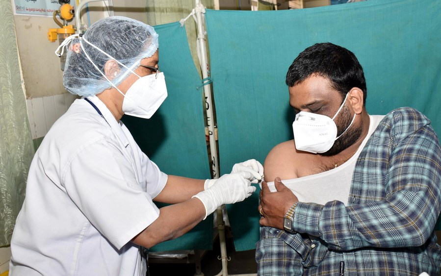 อินเดียเตรียมฉีดวัคซีนโควิด-19 ฟรี ให้จนท.สาธารณสุข 30 ล้านคน