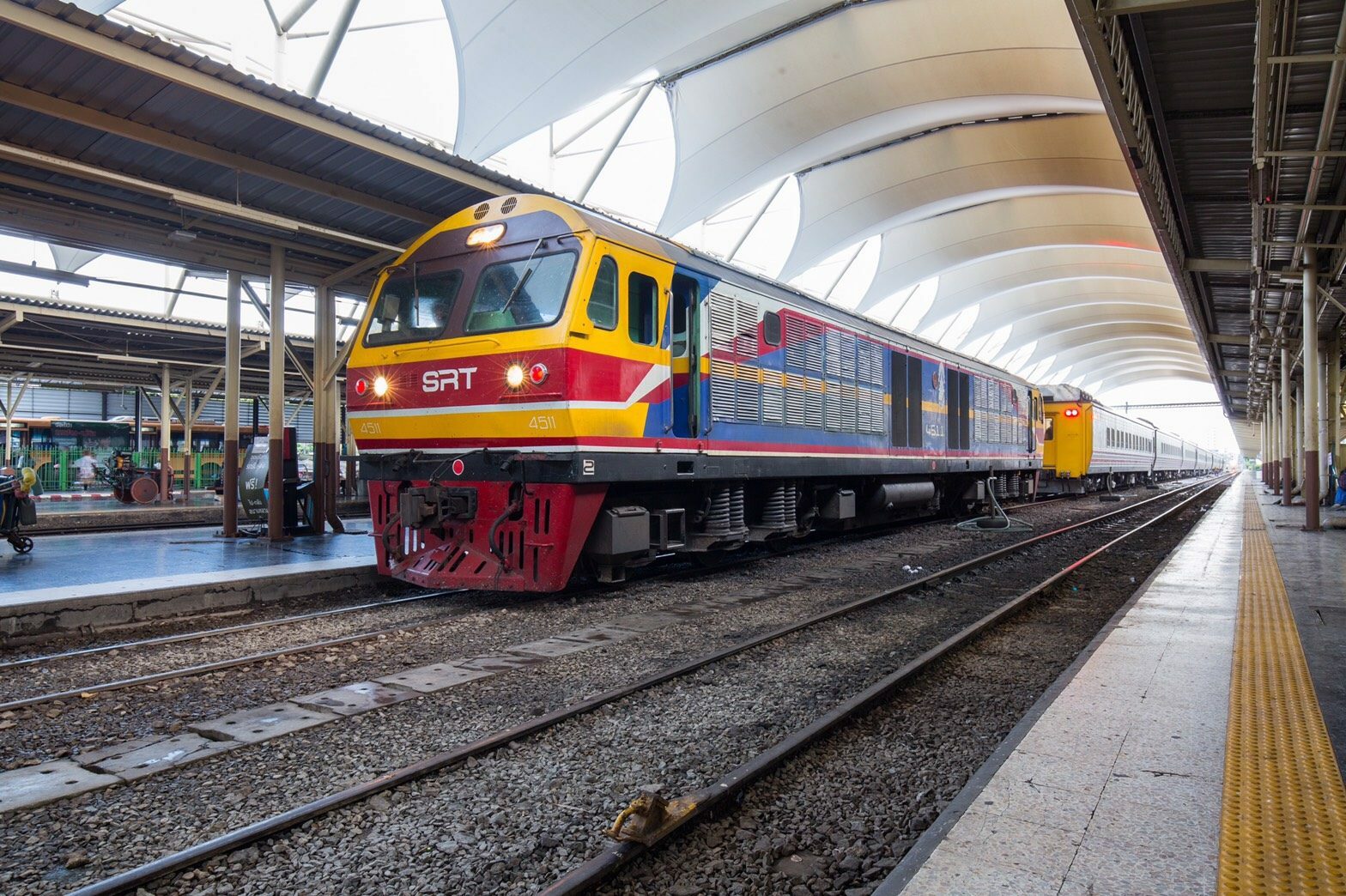 ผู้โดยสารแห่คืนตั๋วรถไฟกว่า 3 หมื่นใบ รถไฟฯ สูญรายได้กว่า 13.7 ล้าน