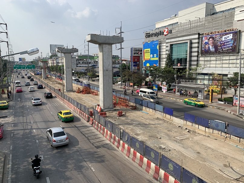 แจ้งเบี่ยงจราจร บนถนนรามอินทรา 24-28 ก.พ. และ 26 ก.พ.เป็นต้นไป เร่งสร้างรถไฟฟ้าสีชมพู