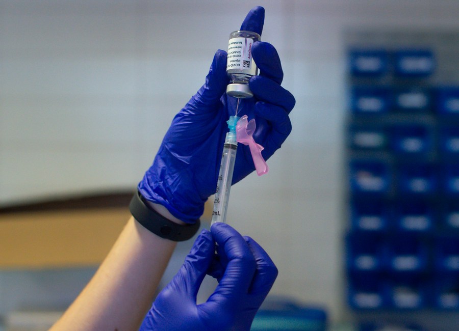 สวีเดนระงับใช้วัคซีนโควิด-19 'แอสตราเซเนกา' หลังพบผลข้างเคียงใหม่