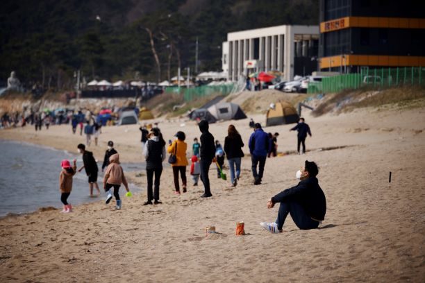 เกาหลีใต้ติดโควิดวันเดียวพุ่ง 713 ราย สูงสุดในรอบ 3 เดือน