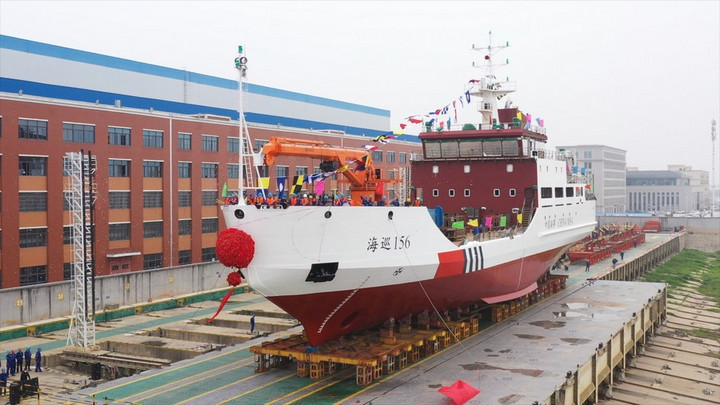 จีนทดสอบ 'เรือรักษาทุ่น' พร้อมฟังก์ชันตัดน้ำแข็งลำแรกของประเทศ