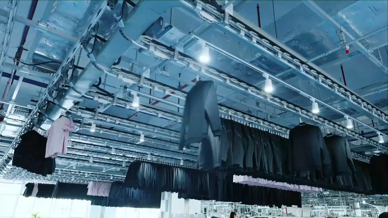 โรงงานเสื้อผ้าในจีน ใช้เทคโนฯ อัจฉริยะ เพิ่มประสิทธิภาพรอบด้าน
