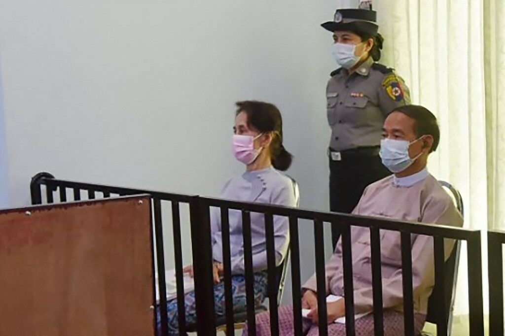 ศาลทหารเมียนมา สั่งคุกซูจี 4 ปี ฐานครอบครองวิทยุสื่อสารผิดกม.