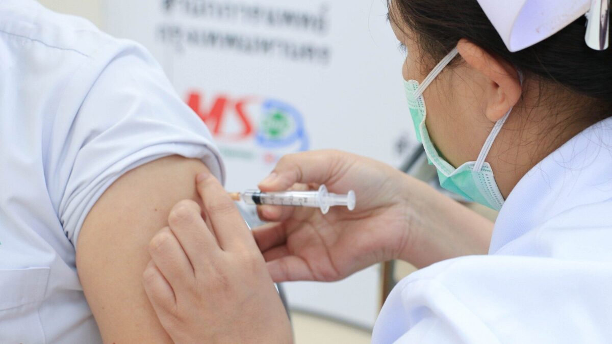 นักวิจัยจีน บอกเอง วัคซีนเชื้อตายที่ผลิตในจีน กันสายพันธุ์อินเดียได้น้อย