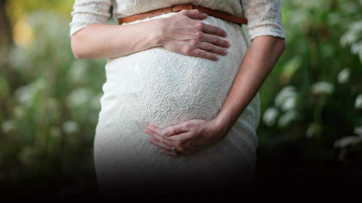 กรมอนามัย เผยช่วง 7 เดือน สาวท้องติดโควิด 581 ราย ดับ 9 ราย ทารกติดอีก 40 ราย