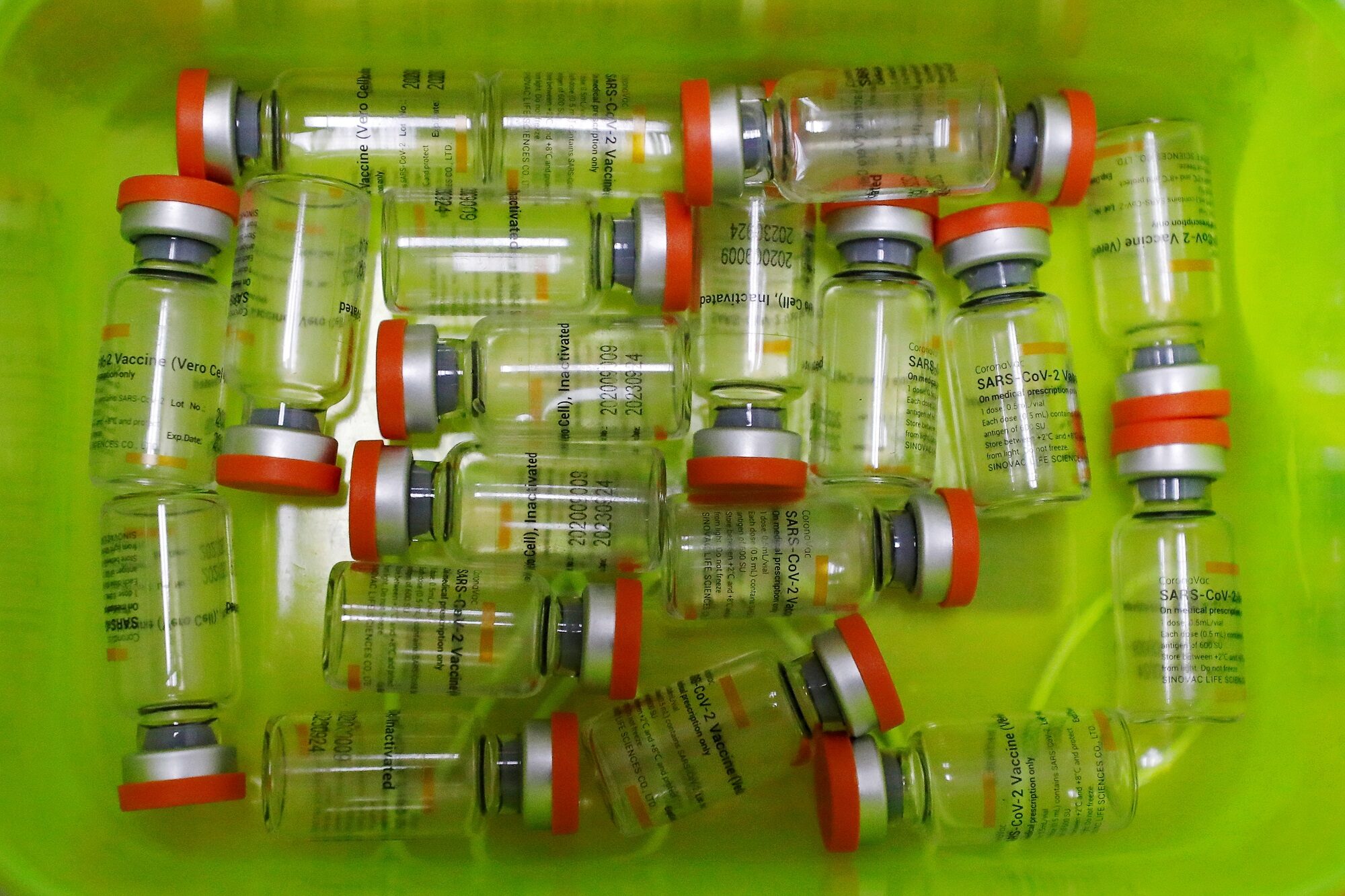 โดนหลอก! ชาวยูกันดาเกือบพันได้วัคซีนปลอม บางคนฉีดน้ำเปล่า