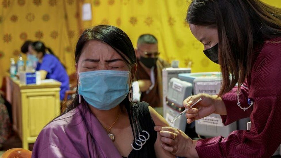 โควิด-19 : ภูฏานฉีดวัคซีนให้ประชาชนเกือบทั้งประเทศภายในเวลาหนึ่งสัปดาห์