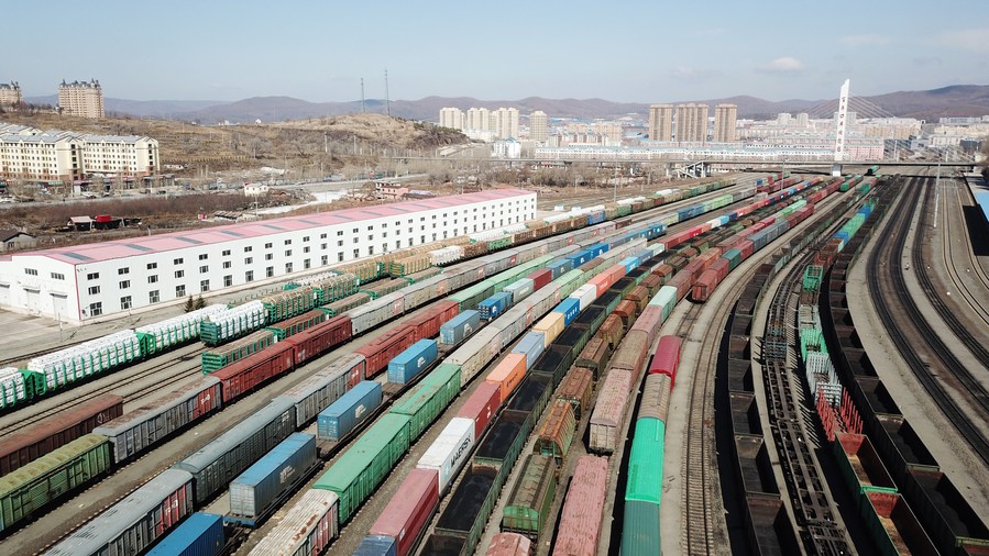 ด่านบกจีน-รัสเซีย รองรับรถไฟจีน-ยุโรปทะลุ 15,000 ขบวน