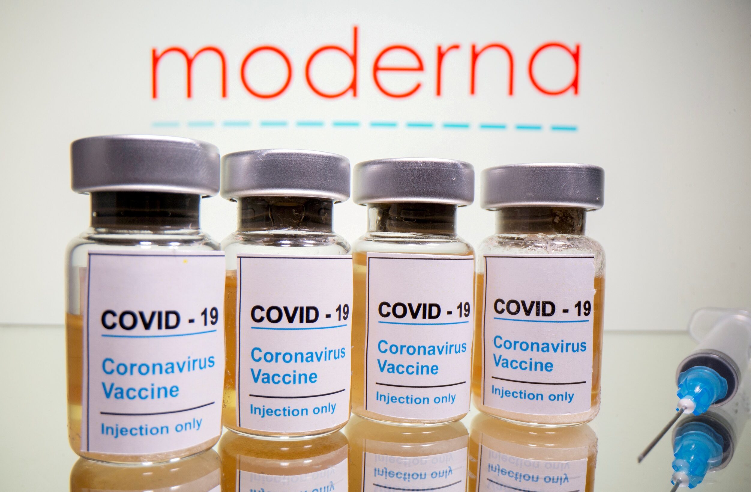 โมเดอร์นาจ่อเปิดตัววัคซีนผสมเข็มกระตุ้น สกัด ‘โควิด-ไข้หวัด-RSV’ ในโดสเดียวปลายปีหน้า