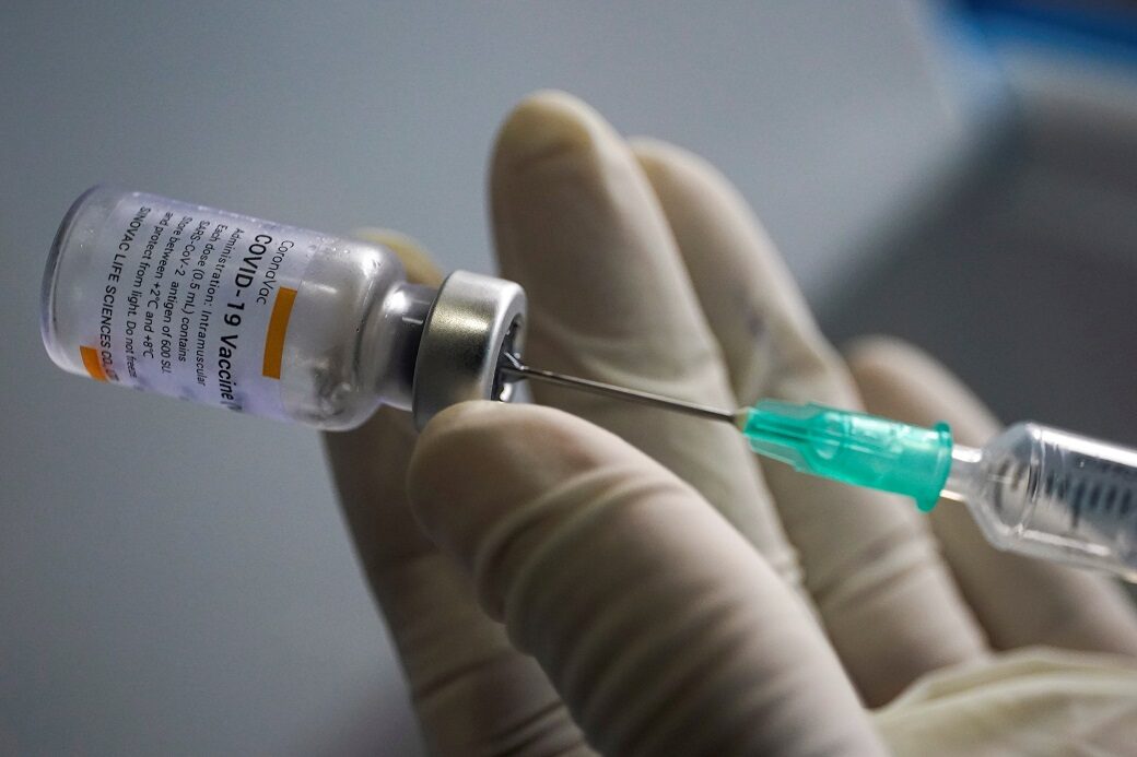 "บราซิล" สั่งระงับใช้ วัคซีนซิโนแวคกว่า 12 ล้านโดส ชี้ผลิตโดยโรงงานที่ไม่ได้รับอนุญาต