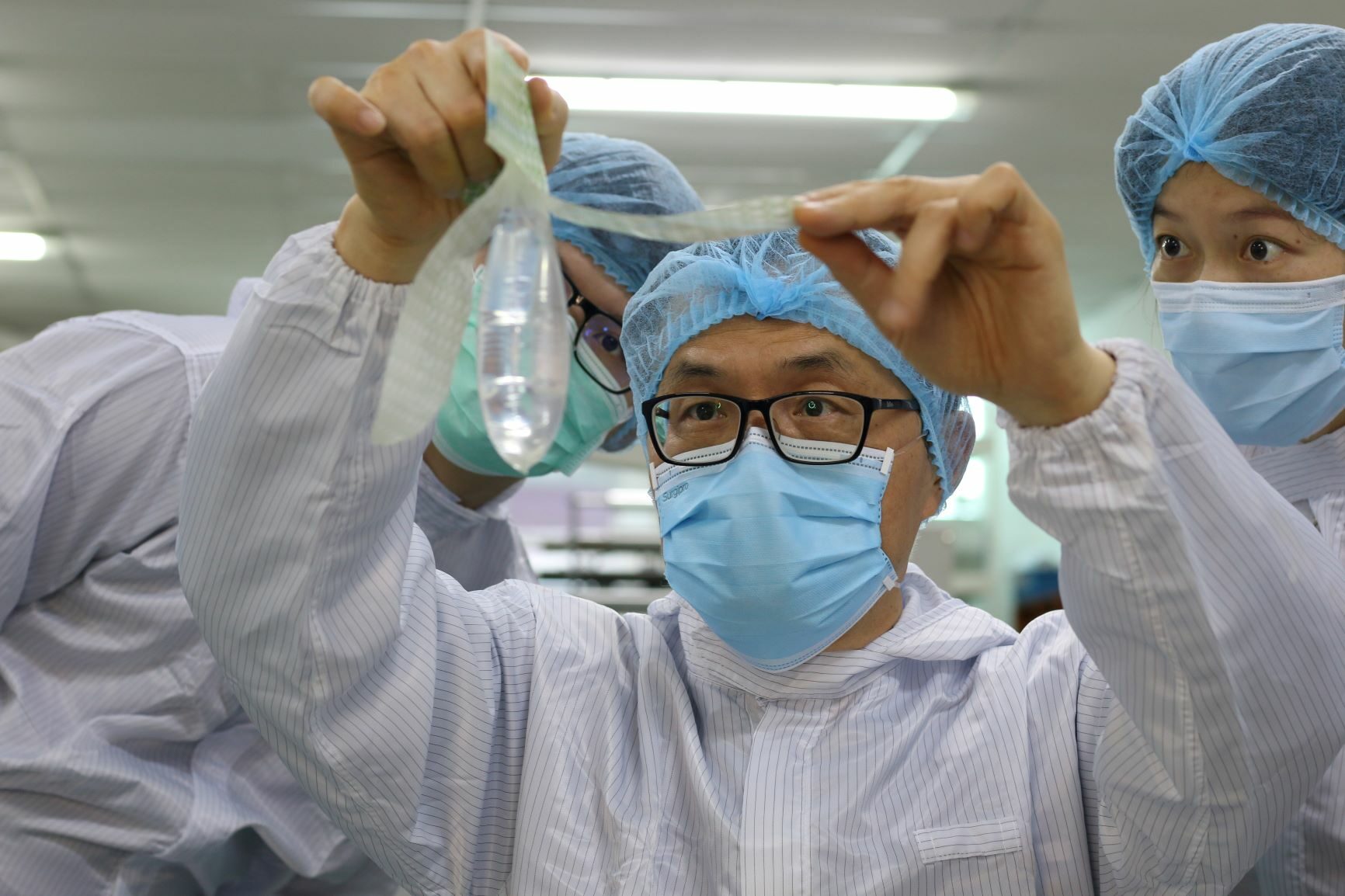 สูตินรีแพทย์มาเลเซีย ประดิษฐ์ "ถุงยางยูนิเซ็กซ์" แบบแรกโลก