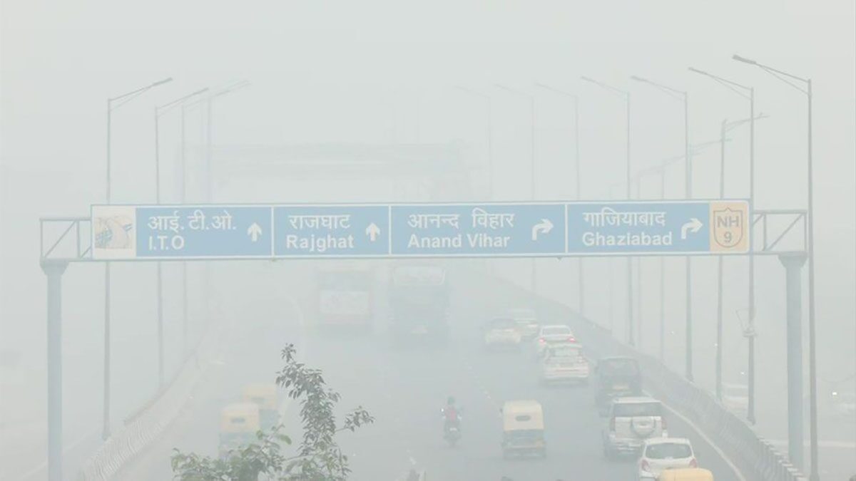 อากาศเมืองหลวงอินเดียเป็นพิษ หลังผ่านเทศกาลดีวาลี คนจุดดอกไม้ไฟฉลอง