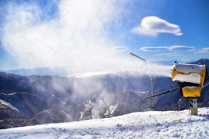 ศูนย์สกีอัลไพน์ 'ปักกิ่ง โอลิมปิก ฤดูหนาว' เริ่มสร้างหิมะเทียมแล้ว