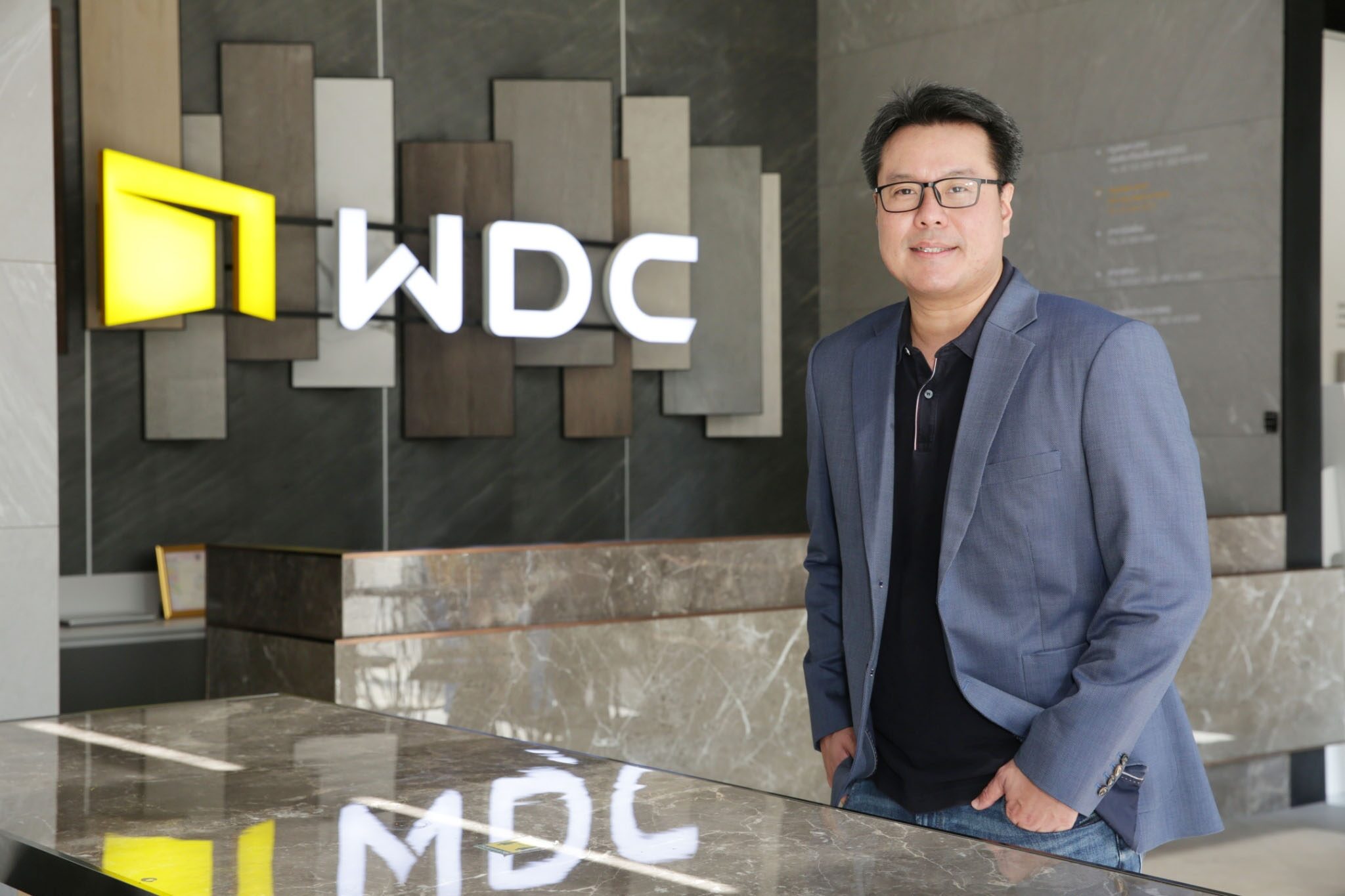 "WDC" ทุ่ม 16 ล.ผุด 2 สาขาใหม่ ชูนวัตกรรมกระเบื้องความปลอดภัยสูง ตั้งเป้าอีก 3 ปี เข้าตลาดหลักทรัพย์