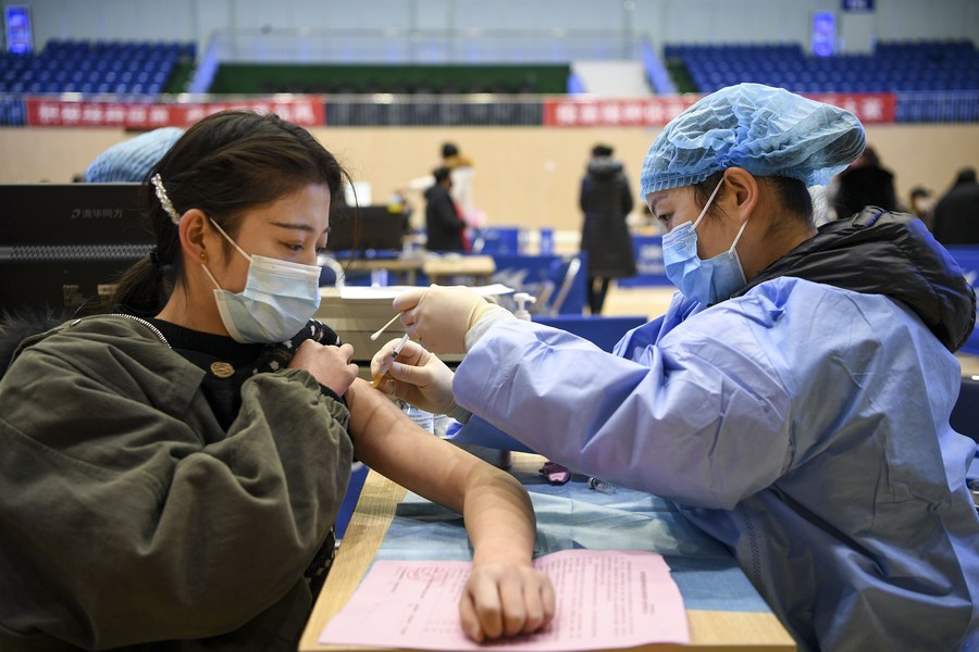 ชาวหนิงเซี่ยตบเท้าฉีด 'วัคซีนโควิด-19'